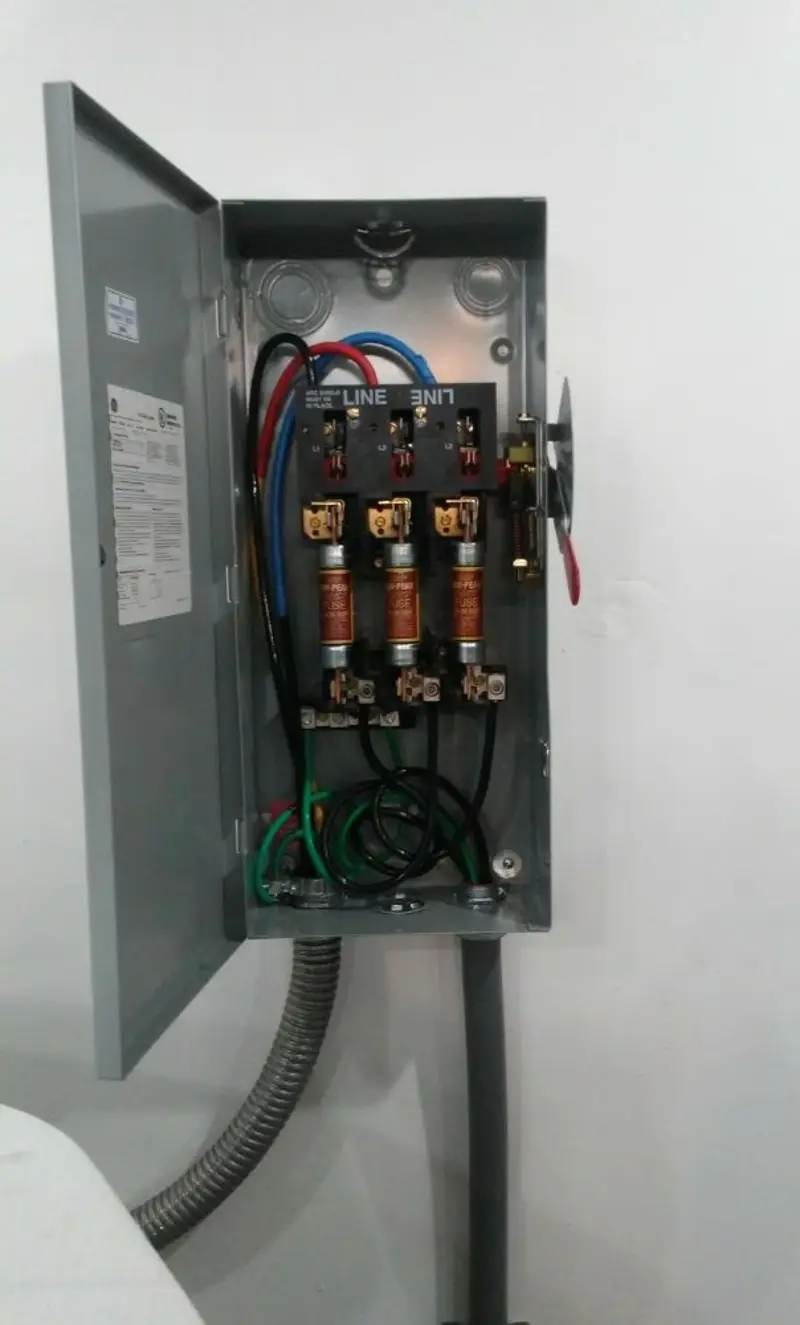 Three-phase disconnect switch installed for Electrical Wiring & Rewiring in Ione