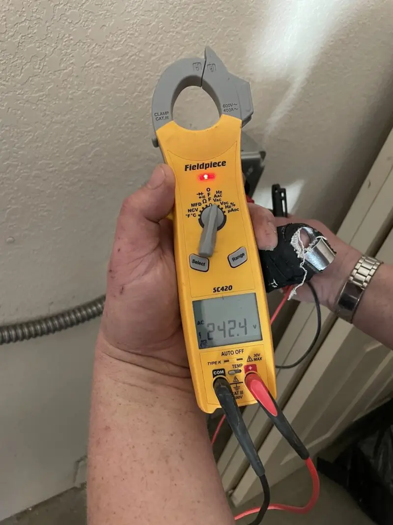 Voltage testing with clamp meter during Generator Installation in Ione